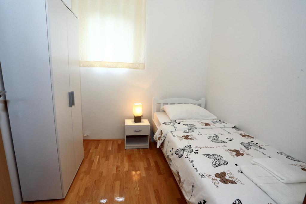 Apartment Ante Bibinje Kamer foto